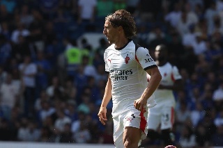 Chelsea golea al AC Milan en el debut de Luka Modric