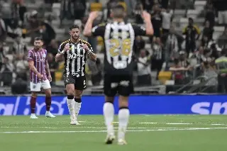Imagen Hulk pone a soñar al Atlético Mineiro en la Libertadores
