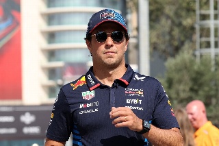 ¿Cadillac rechaza a Checo Pérez?