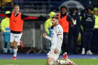 Imagen Milan le pone precio a Santi Gimenez ¿Ya no lo quieren?