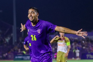 Racing de Veracruz arranca temporada con goleada