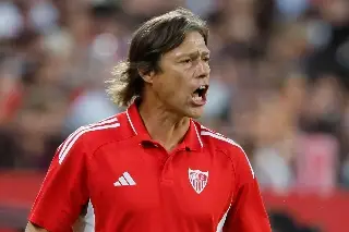 Imagen Matías Almeyda se enfrenta a su primer gran problema en el Sevilla