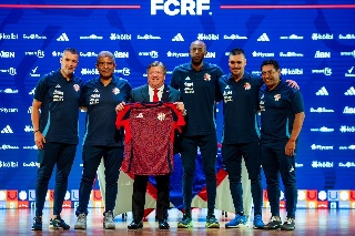 El ex Tiburón que busca llevar a Costa Rica al Mundial junto con el 'Piojo' Herrera