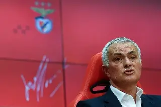 Imagen Benfica destroza a su rival en el debut de José Mourinho 