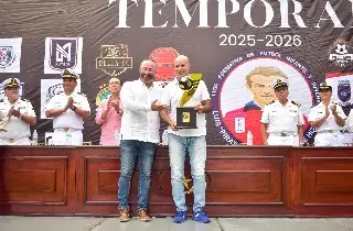 Imagen Con José Manuel Abundis presente, la Liga Pirata Fuente inaugura su temporada 