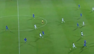 ¡Tremendo GOLAZO desde más de medio campo en el Cruz Azul vs Querétaro! (VIDEO)