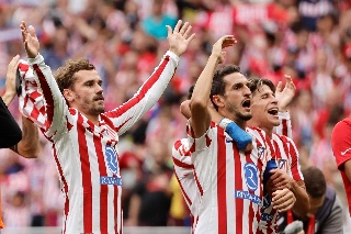 Después de 75 años, el Atlético de Madrid le mete cinco goles al Real Madrid 