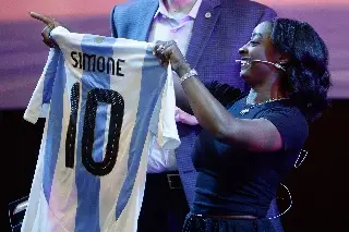 Imagen Simone Biles causa furor en su visita a Argentina
