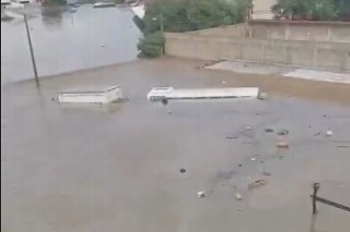 Equipo del futbol mexicano atrapado en inundaciones en Poza Rica (VIDEO)