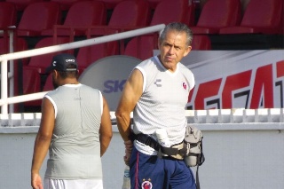 Fallece ex doctor de los Tiburones Rojos de Veracruz, Gerardo Aguilar