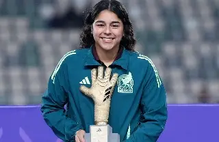 Imagen ¡Orgullo! La veracruzana Valentina Murrieta es elegida Guante de Oro del Mundial Sub-17