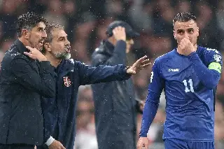 Imagen Veljko Paunovic en su primer partido como DT de Serbia, los dejan fuera del Mundial