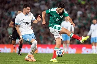 Imagen Tal vez por eso nos llevan siempre a Estados Unidos: Raúl Jiménez estalla contra la afición mexicana (VIDEO)