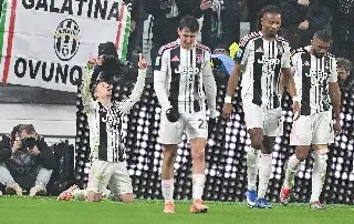 Imagen Juventus vence a la Roma y se mete en la pelea por el título