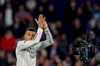 Imagen Es un honor igualar a mi ídolo: Mbappé tras igualar récord de goles de Cristiano Ronaldo