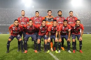 Imagen Hay avances positivos para el regreso de los Tiburones, asegura gobernadora