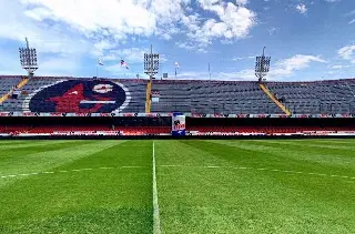 Imagen 'Loco' Abreu revive pol&eacute;mica de los Tiburones Rojos en el 'Pirata' Fuente (VIDEO)