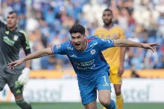 Imagen Con ley del ex incluida, Cruz Azul se impone a los Tigres