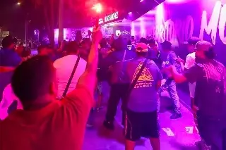 Imagen Oficial: FMF anuncia veto a Racing de Veracruz tras ri&ntilde;a que dej&oacute; un aficionado muerto 