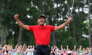 Imagen Oficiales detienen al legendario golfista Tiger Woods, esta es la raz&oacute;n 