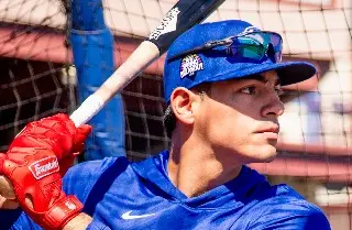 Imagen &iexcl;Hist&oacute;rico! Mexicano debuta en las Grandes Ligas y consigue su primer hit (VIDEO)