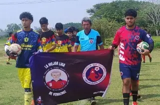 Imagen Con la liguilla en el horizonte, la Liga Pirata Fuente eleva su nivel