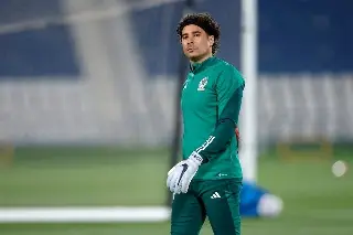 Imagen &iexcl;Y as&iacute; va al Mundial! Tremendo error de Guillermo Ochoa en la eliminaci&oacute;n de su equipo (VIDEO)