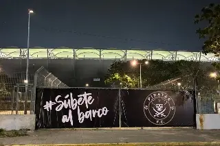 Imagen Todo el 'Pirata' Fuente ya luce los colores de Piratas FC (VIDEO+FOTOS) 
