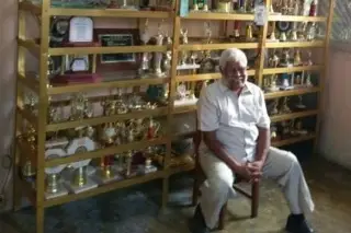Imagen Veracruz despide al maestro Leon Mois&eacute;s Cobos Hern&aacute;ndez, portador de la Flama Ol&iacute;mpica