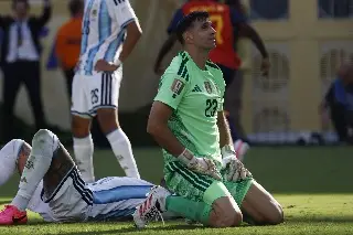 Imagen 'Dibu' Mart&iacute;nez amenaza con no volver a la selecci&oacute;n de Argentina