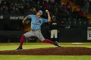 Imagen Pericos apalea a El &Aacute;guila de Veracruz en el arranque de la &uacute;ltima serie de la temporada