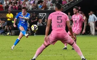 Imagen Cruz Azul pierde la Campeones Cup ante el Inter Miami de Messi 