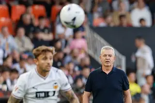 Imagen Valencia no encuentra el rumbo ni con Javier Aguirre