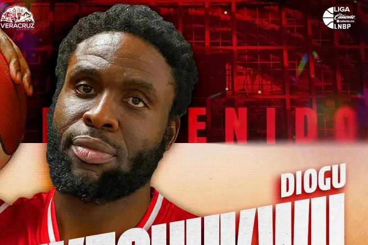 Histórico jugador de Nigeria y ex NBA llega a los Halcones Rojos de Veracruz 