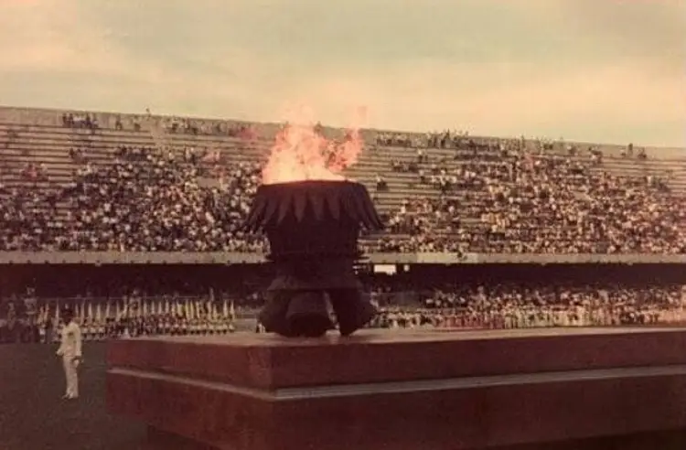La vez que el 'Pirata' Fuente en Veracruz, recibió el fuego Olímpico (FOTOS)