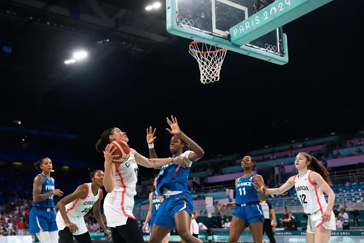 París 2024: Francia arranca con triunfo ante Canadá en basquetbol