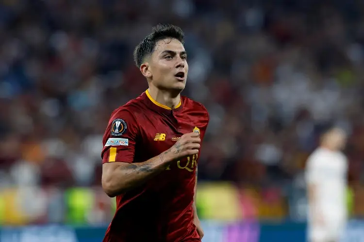 Afición de La Roma suplica para que Dybala no se vaya