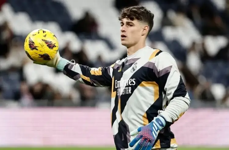 Kepa, de jugar en el Real Madrid a quedar en el limbo y sin equipo