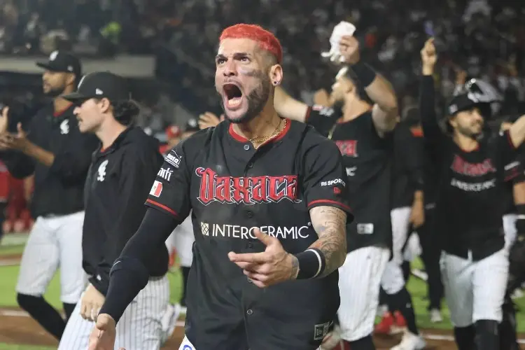 ¡Juego de locos! Oaxaca le pega a los Diablos Rojos y acaricia la Serie del Rey