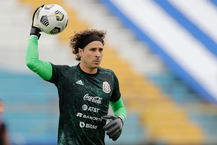 Oficial: ¡Guillermo Ochoa ya tiene nuevo club en Europa! 