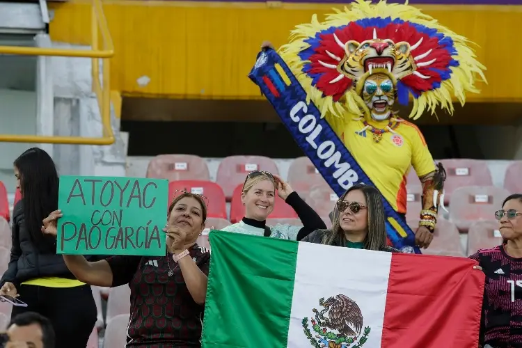 México y Colombia se enfrentan por el liderato en la Copa del Mundo