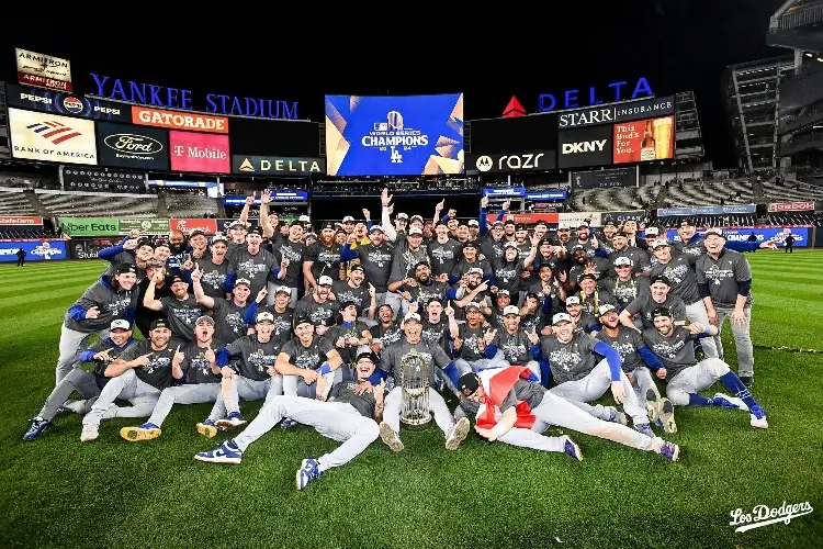 Dodgers tendrá desfile de campeón en el cumpleaños de Valenzuela