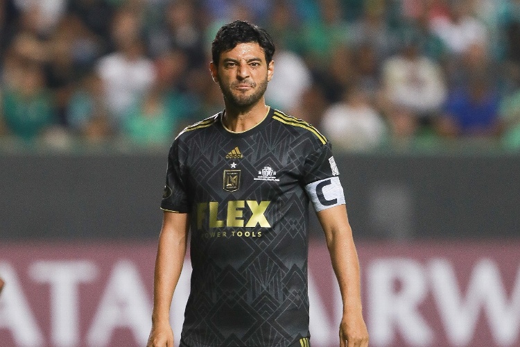 Mexicano Omar Campos elogia el regreso de Carlos Vela a la MLS 