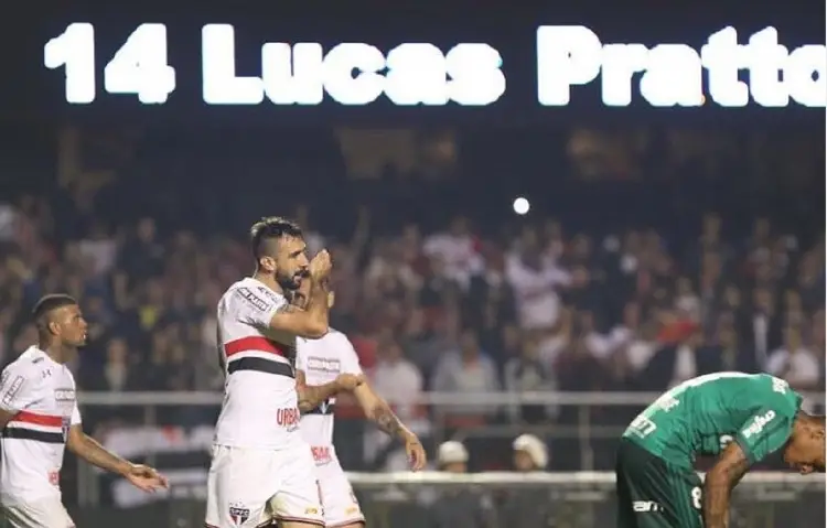 La carta que los Tiburones Rojos mandaron a Lucas Pratto, estrella del Sao Paulo de Brasil