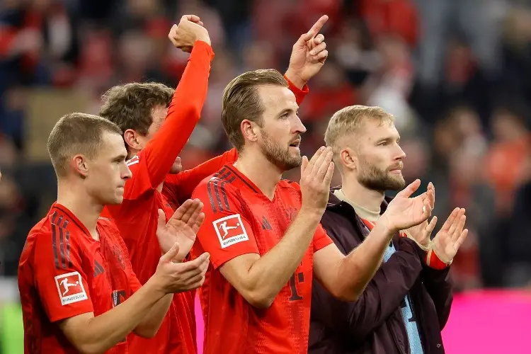 Bayern Múnich golea y se afianza al liderato en la Bundesliga 