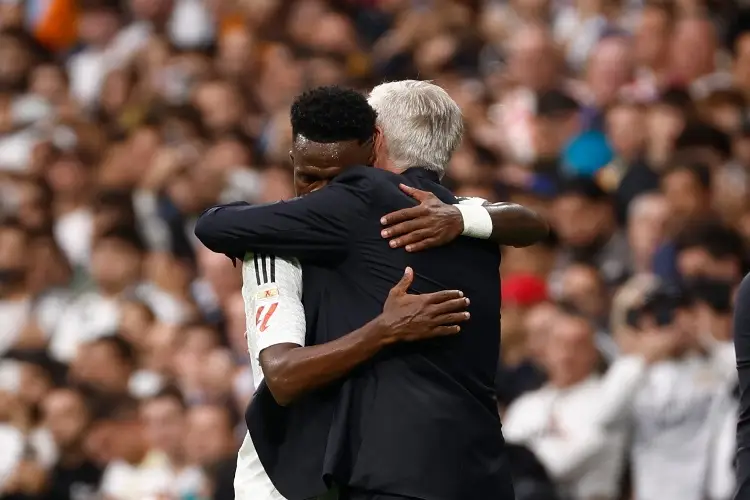 Ancelotti asegura que a Vinicius no le afectó perder el Balón de Oro