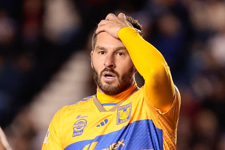 Estoy muy grave, dice Gignac de su lesión (VIDEO)