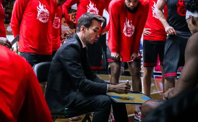 Nicolás Casalánguida, de quedar fuera de los Halcones de Veracruz a llegar a la Gran Final en la LNBP