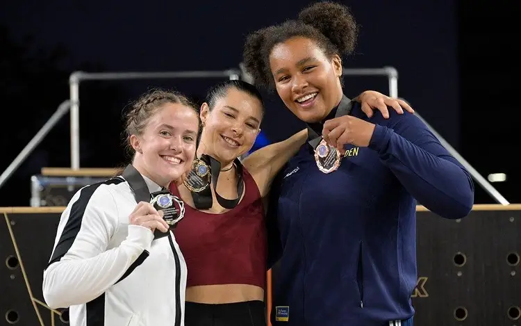 Mexicana Ella Bucio se corona en el Campeonato Mundial de Parkour