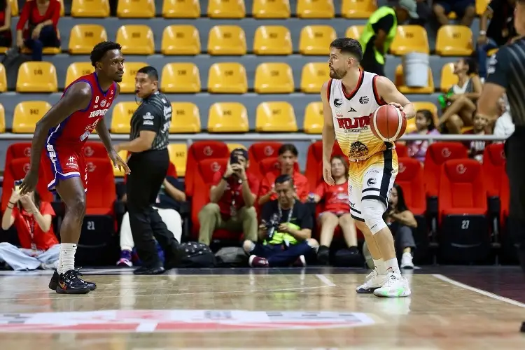 Iván Gandía, de brillar en Halcones Rojos de Veracruz a lucir en la NBA G League 